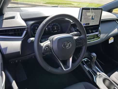 New 2026 Toyota Corolla SE w/ SE Premium Package FWD image 12