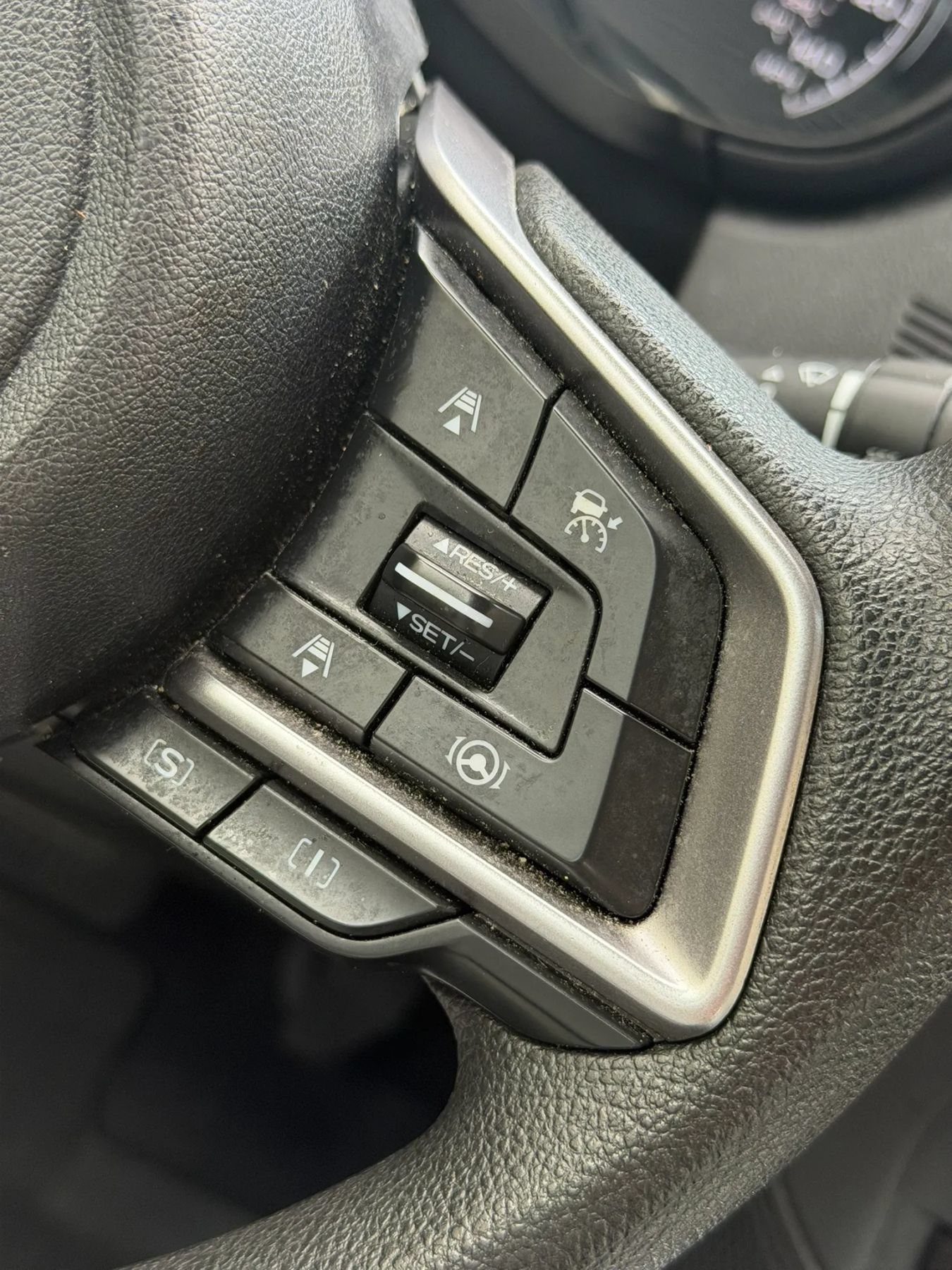 Used 2023 Subaru Forester AWD/4WD image 17