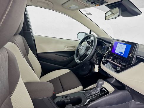 New 2026 Toyota Corolla LE FWD image 30