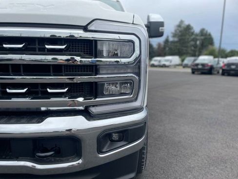 New 2025 Ford F350 Lariat w/ Chrome Package image 7