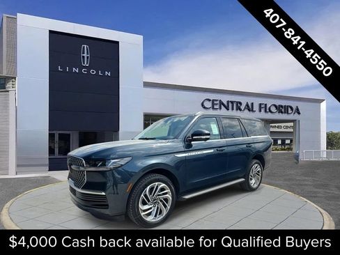 New 2026 Lincoln Navigator Premiere AWD/4WD image 7