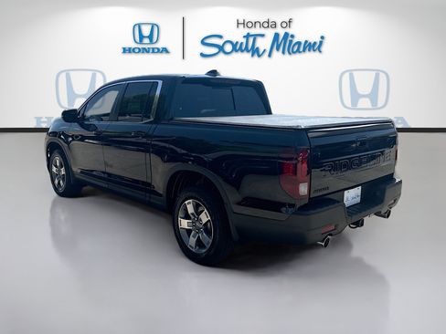 Certified 2025 Honda Ridgeline RTL image 5
