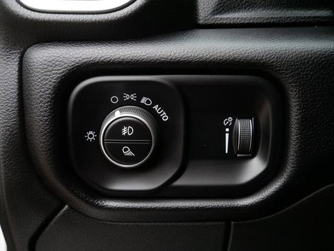 Used 2025 RAM 2500 Big Horn image 18