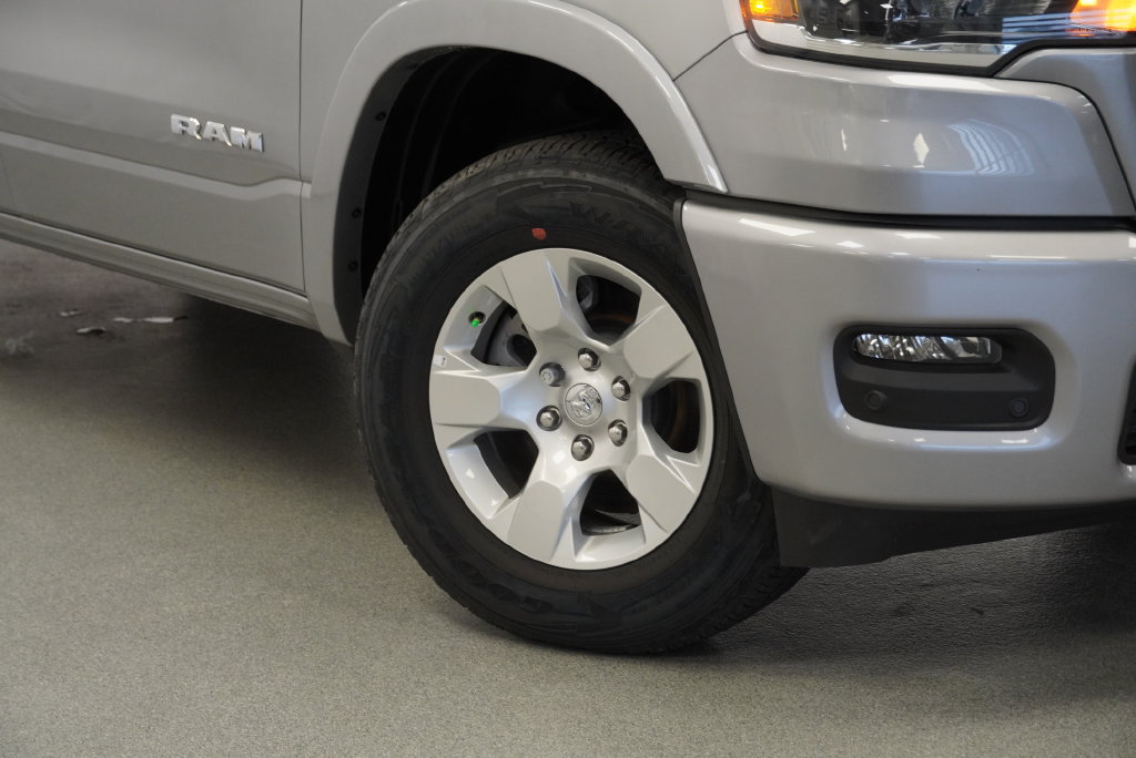 New 2026 RAM 1500 Big Horn AWD/4WD image 4