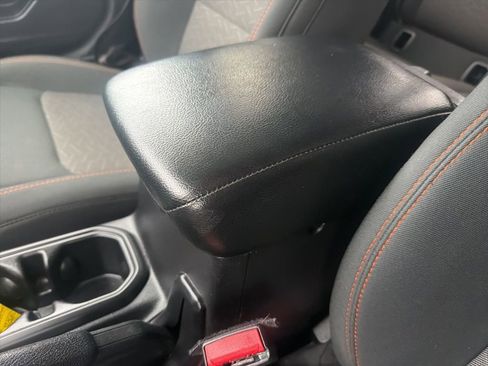 Used 2021 Jeep Gladiator Mojave AWD/4WD image 35