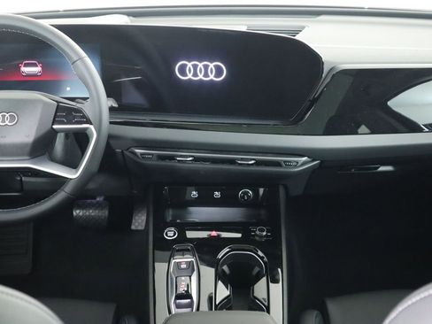 Used 2025 Audi A5 2.0T Premium Plus AWD/4WD image 15