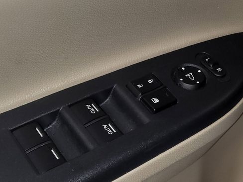 Used 2016 Honda Accord EX-L image 27