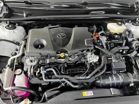 Used 2025 Toyota Camry XSE image 34