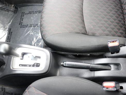 Used 2024 Mitsubishi Mirage ES image 34