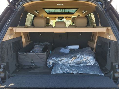 New 2026 Land Rover Range Rover Long Wheelbase SE AWD/4WD image 31