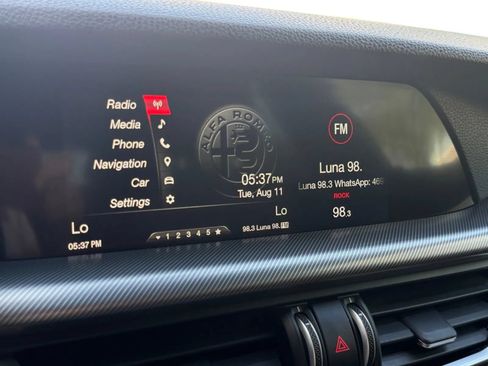 Used 2018 Alfa Romeo Stelvio Ti Sport AWD/4WD image 39