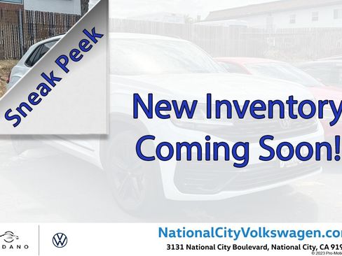 Used 2023 Volkswagen Atlas Cross Sport SEL R-Line AWD/4WD image 1