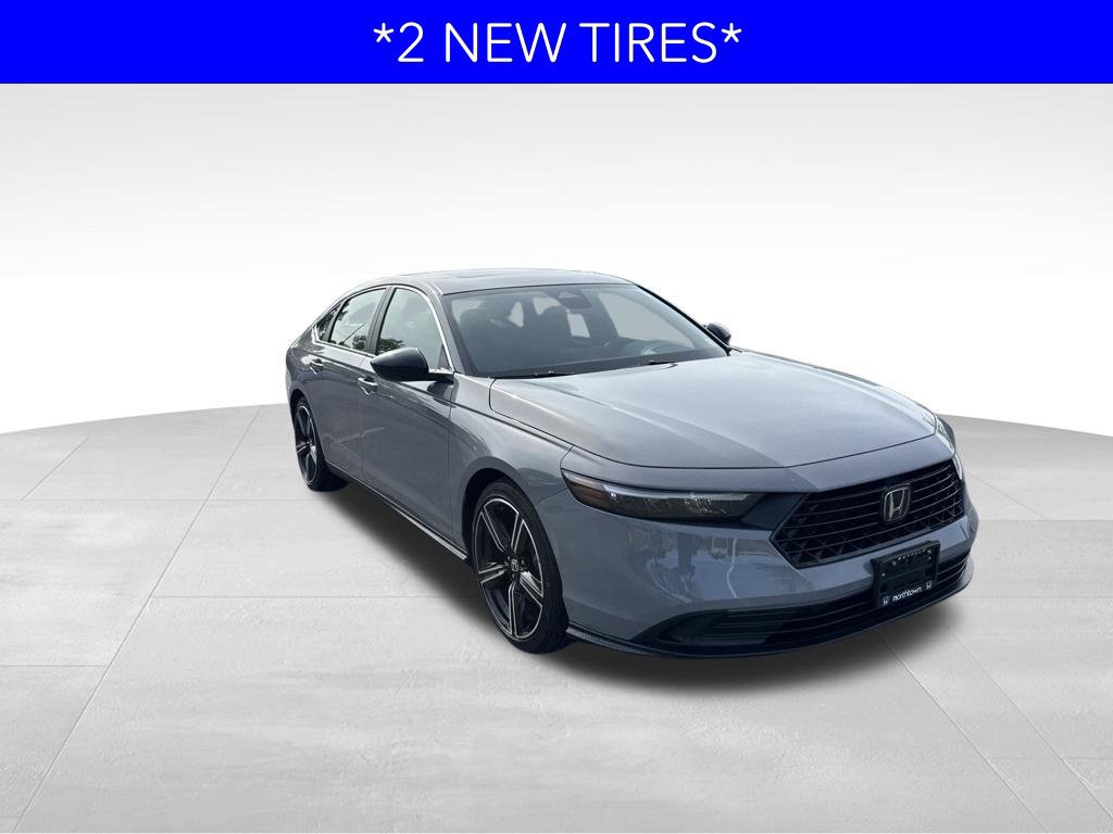 Certified 2025 Honda Accord Sport image 2