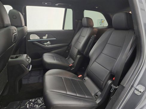 Used 2020 Mercedes-Benz GLS 450 4MATIC image 14