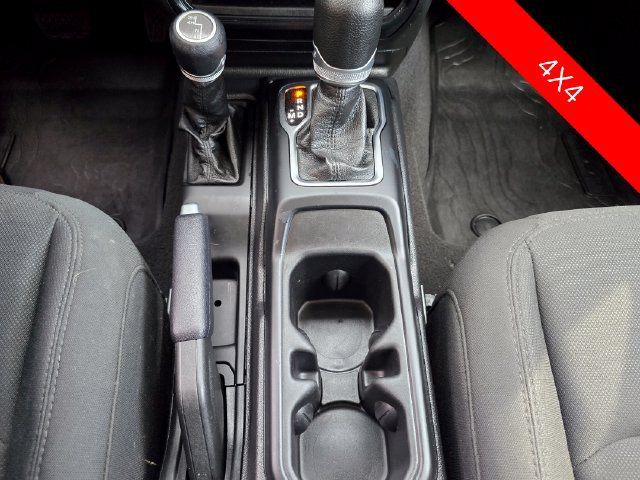 Used 2020 Jeep Wrangler Unlimited Sport S AWD/4WD image 24