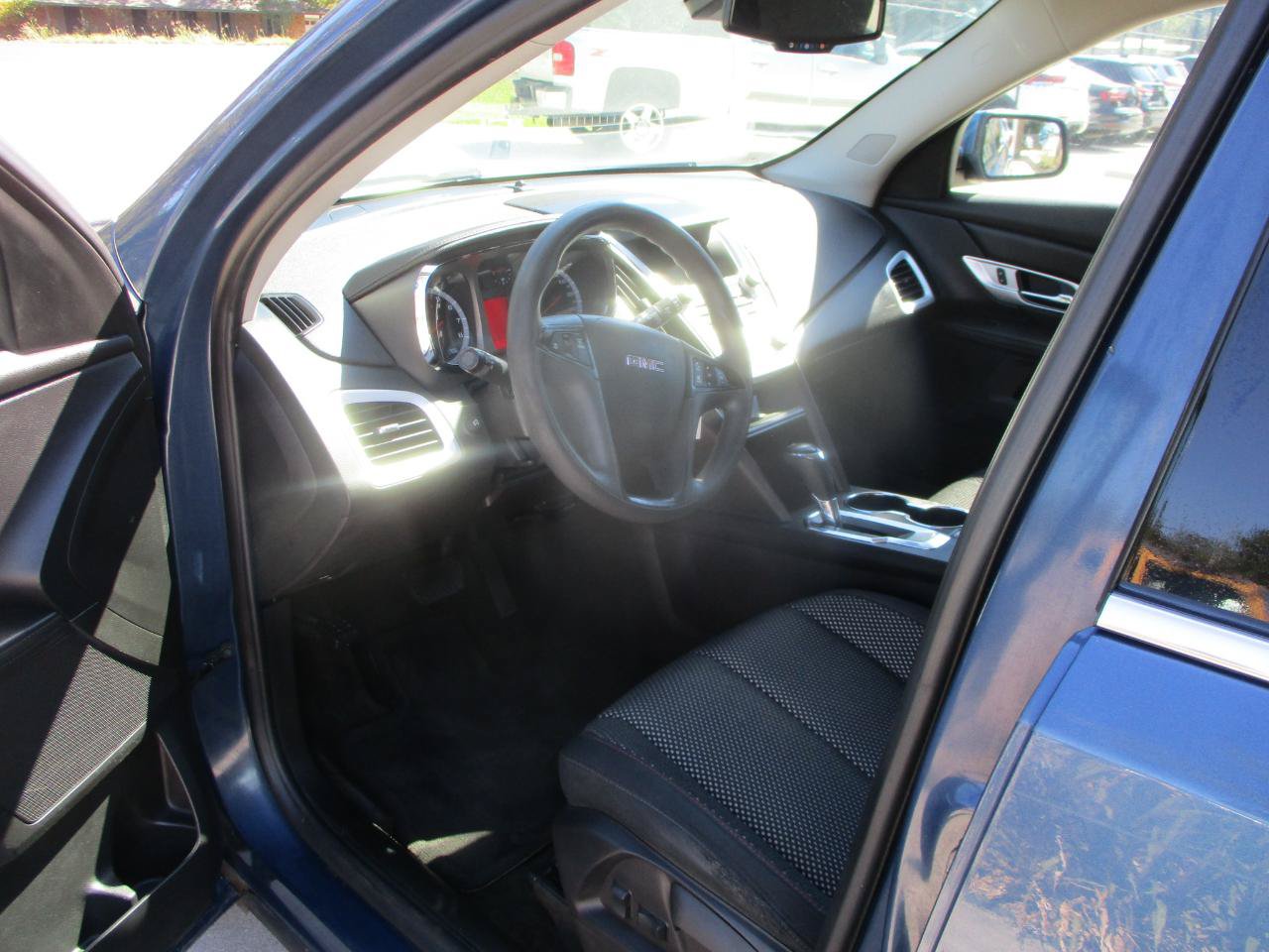 Used 2016 GMC Terrain SLE FWD image 12