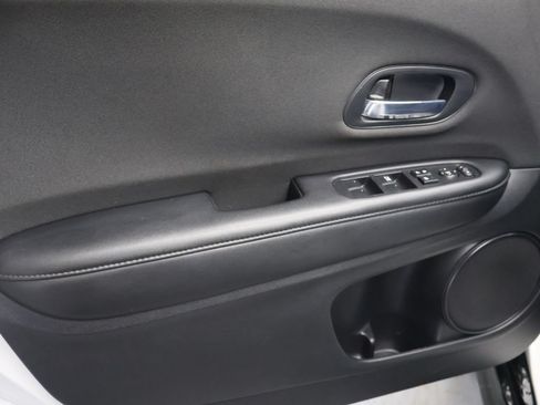Used 2022 Honda HR-V Sport image 15