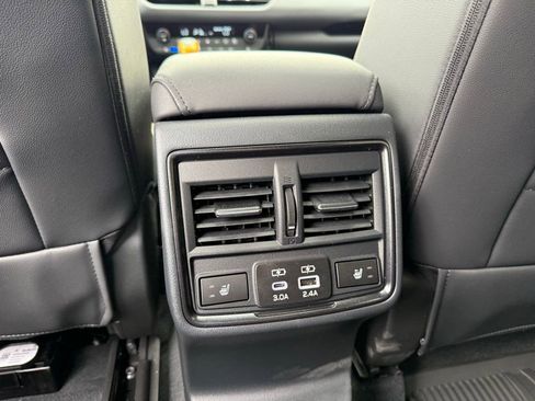 Used 2026 Subaru Outback Wilderness AWD/4WD image 24