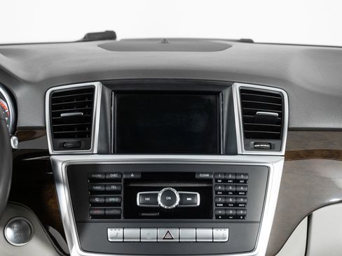 Used 2015 Mercedes-Benz ML 350 2WD image 36