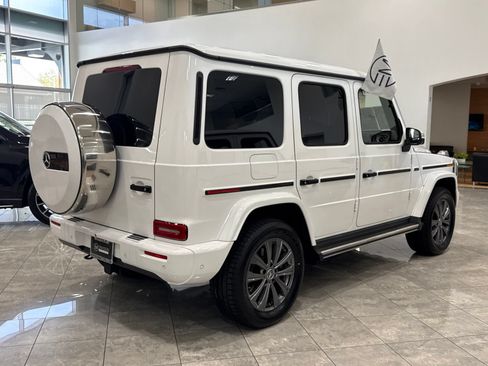 Used 2025 Mercedes-Benz G 550 image 15