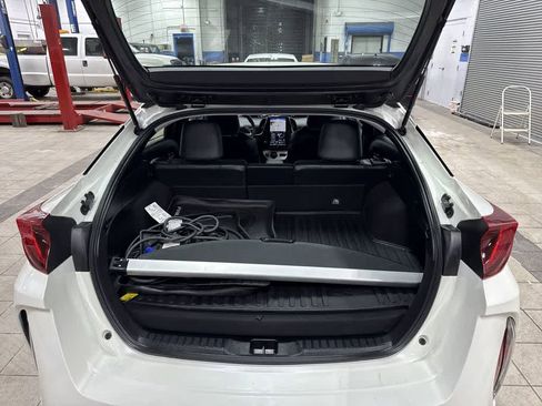 Used 2018 Toyota Prius Prime Advanced image 11