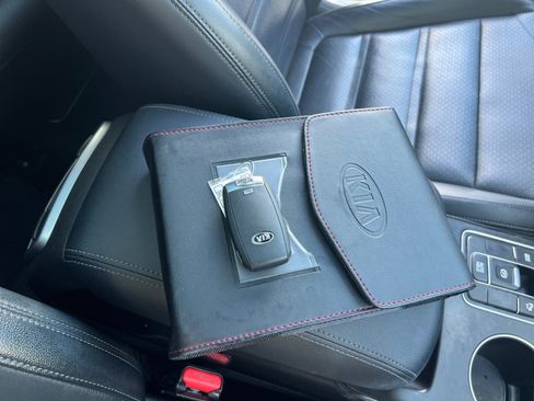 Used 2020 Kia Sorento EX FWD image 37