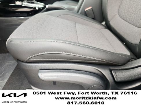 New 2026 Kia Seltos S FWD image 17