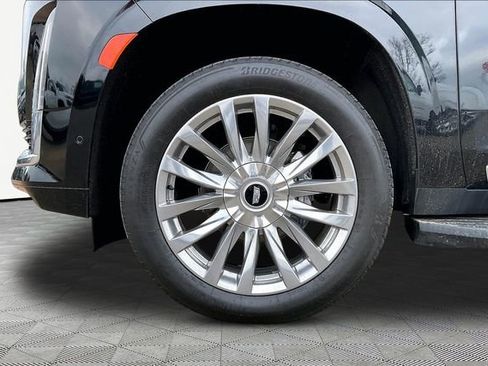 Used 2023 Cadillac Escalade Premium Luxury w/ Performance Package image 23