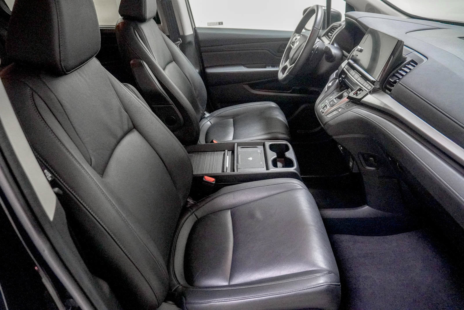 Used 2025 Honda Odyssey EX-L image 32