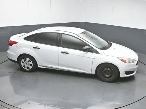 Used 2016 Ford Focus S FWD image 45