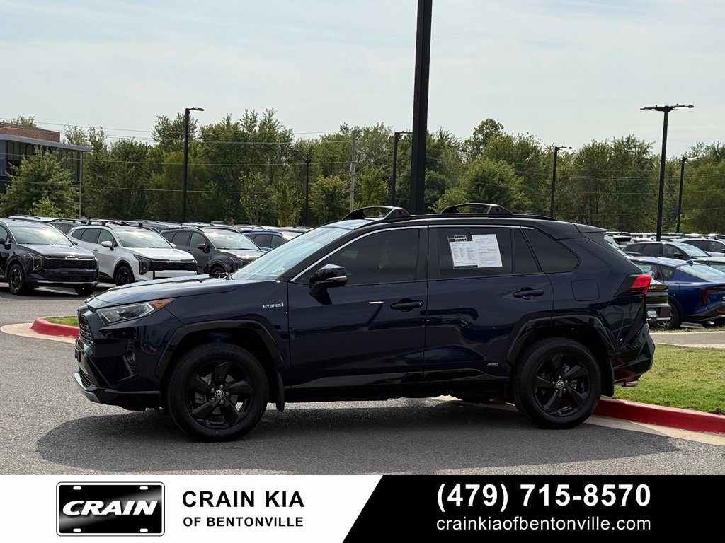 Used 2021 Toyota RAV4 XSE AWD/4WD image 4