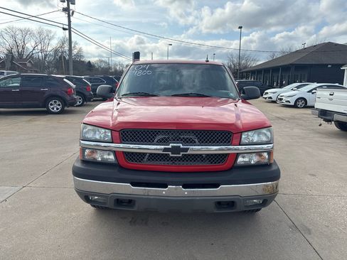 Used 2004 Chevrolet Avalanche Z71 w/ Preferred Equipment Group image 3