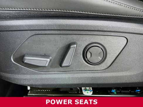 Used 2024 Kia Sorento EX image 4