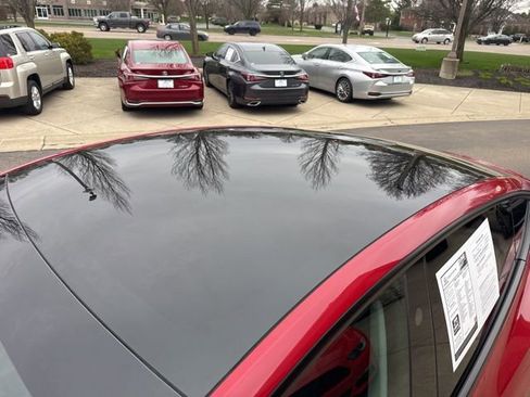 Used 2024 Tesla Model Y Long Range image 10