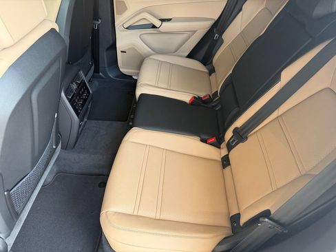 New 2026 Porsche Cayenne S AWD/4WD image 27