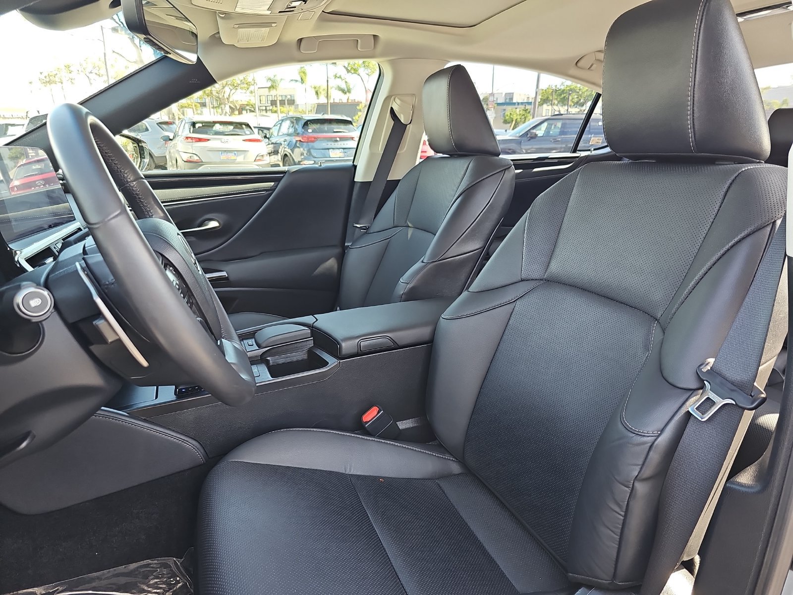 Used 2022 Lexus ES 350 w/ Accessory Package FWD image 14