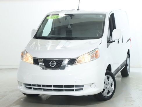 Used 2020 Nissan NV200 SV image 3