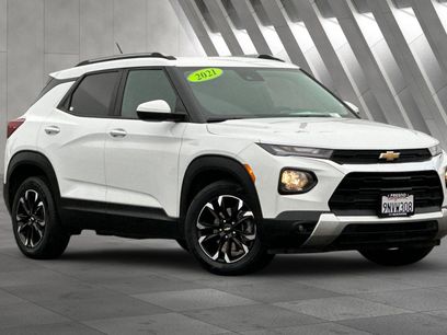 Used 2021 Chevrolet TrailBlazer LT w/ Convenience Package