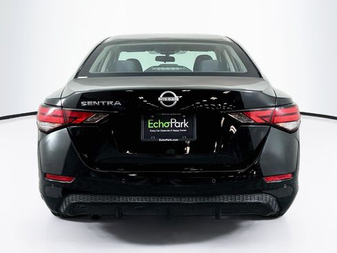 Used 2024 Nissan Sentra S FWD image 7