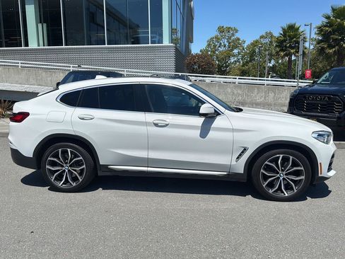 Used 2021 BMW X4 xDrive30i AWD/4WD image 5