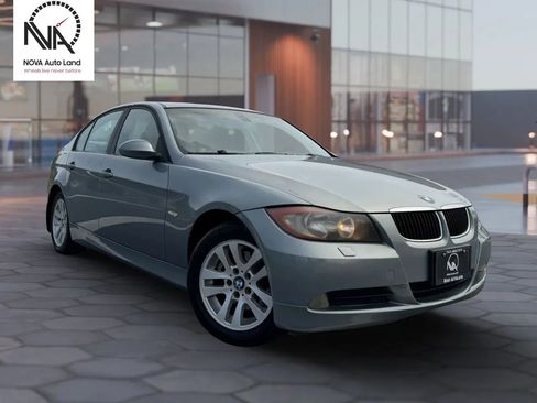 Used 2007 BMW 328xi Sedan AWD/4WD image 2