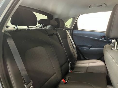 Used 2022 Hyundai Kona SEL AWD/4WD image 13