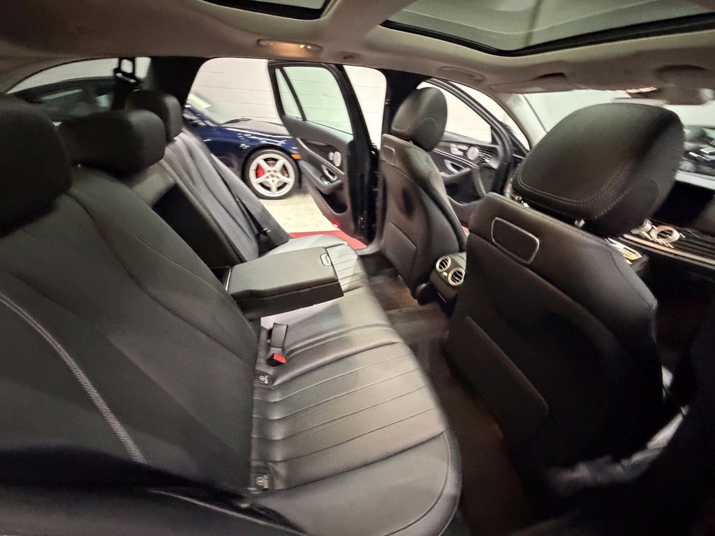Used 2019 Mercedes-Benz E 450 4MATIC Wagon w/ Premium Package image 32