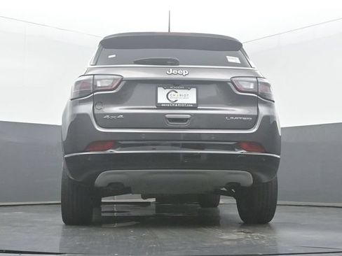 Used 2024 Jeep Compass Limited w/ Elite Group AWD/4WD image 46
