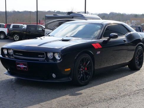Used 2012 Dodge Challenger SRT8 w/ Premium Sound Group image 6