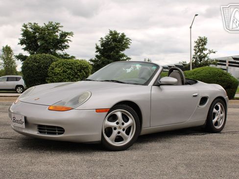 Used 1998 Porsche Boxster image 8
