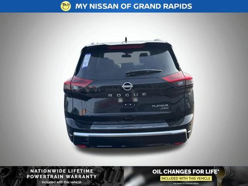 New 2026 Nissan Rogue Platinum w/ Platinum Premium Package image 4