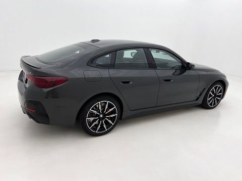 New 2026 BMW i4 xDrive40i image 4