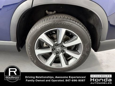 Used 2024 Honda Pilot Elite image 5