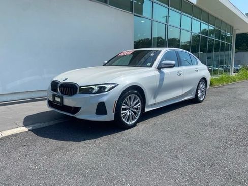 Certified 2024 BMW 330i xDrive Sedan w/ Premium Package AWD/4WD image 3